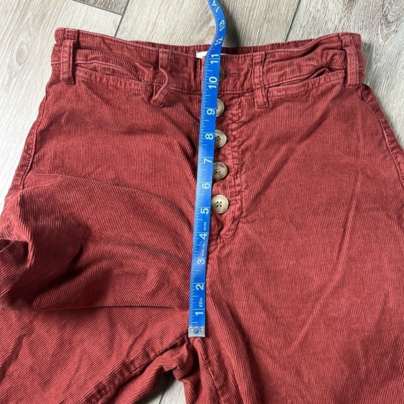 Marine Layer Bridget Corduroy
Crop Pant Size 6 Brown Red Rust - Picture 11 of 12